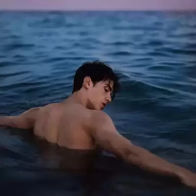 侯梦洁